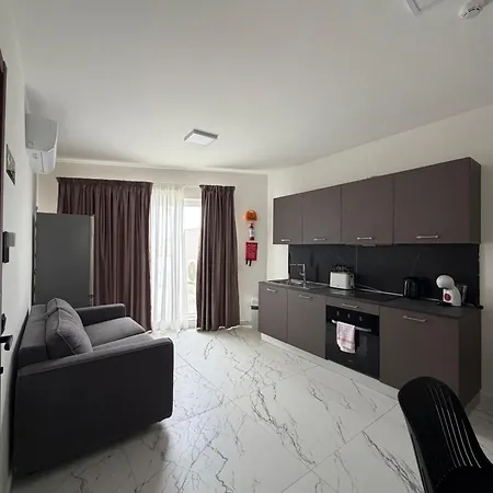 Horizon Modern Apartments, By Hostmt Siggiewi